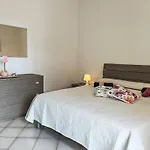 公寓 Tra Mare E Collina-1 By Interhome