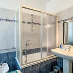公寓 Tra Mare E Collina-1 By Interhome 因佩里亚