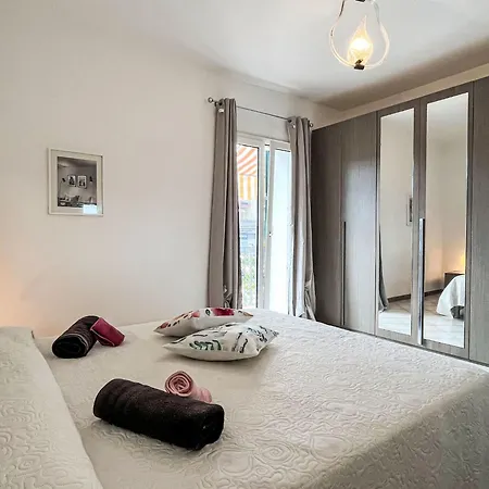 Tra Mare E Collina-1 By Interhome דירה *