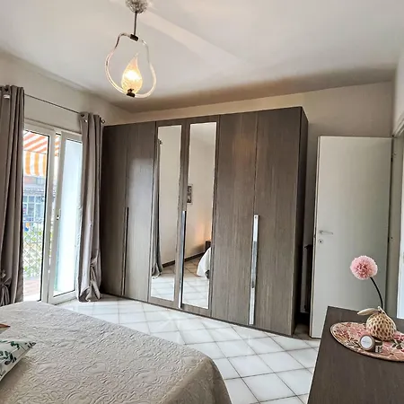 דירה Tra Mare E Collina-1 By Interhome אימפריה