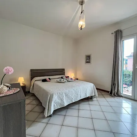 Tra Mare E Collina-1 By Interhome Apartamento Imperia
