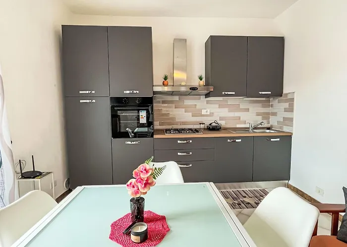 Lägenhet Tra Mare E Collina-1 By Interhome *